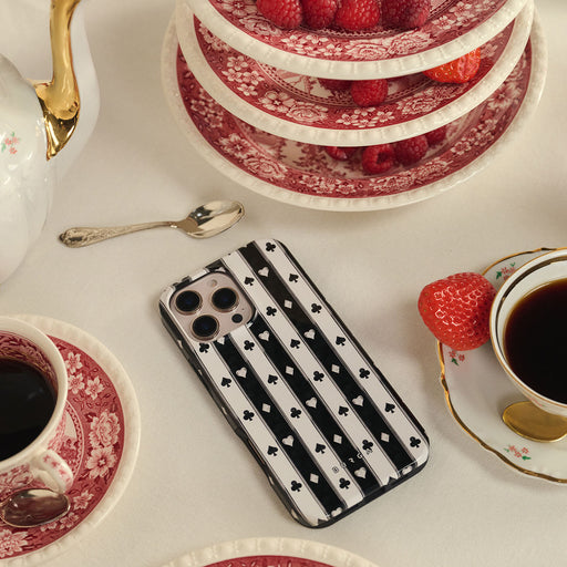 Queen's Court - iPhone 13 Pro Max ケース 29