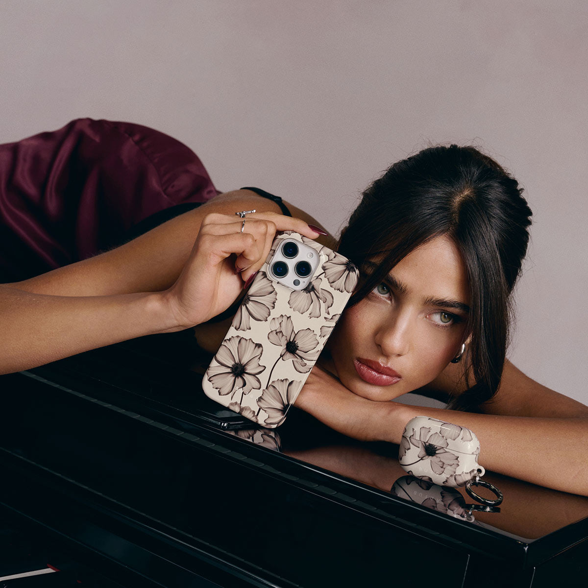 Barely Yours - iPhone 16 ケース | BURGA