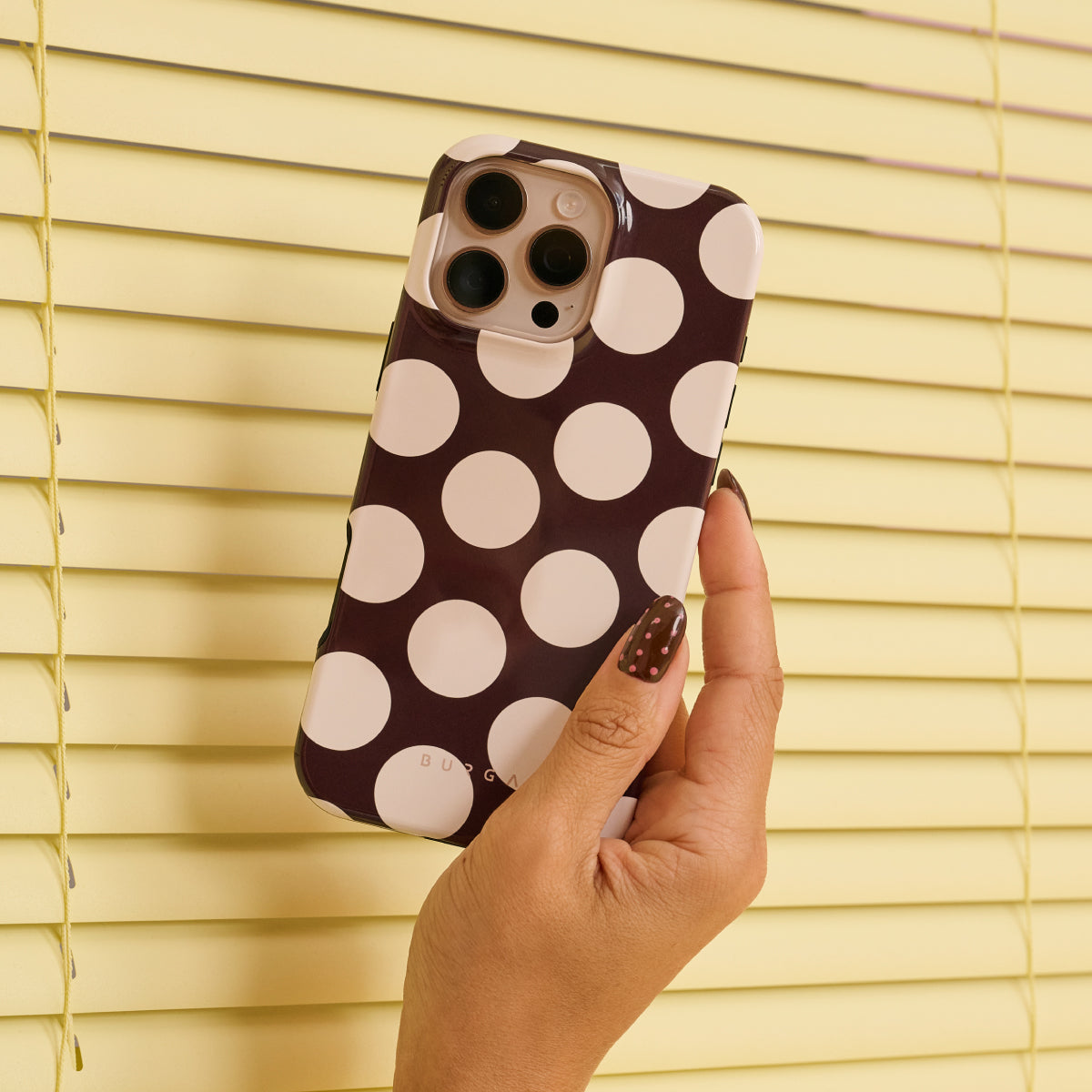 BURGA iPhone 17 Pro ケース (Spot On) Spot On - iPhone 17 Pro Max Case | BURGA