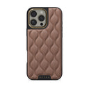 Demure - iPhone 16 Pro ケース