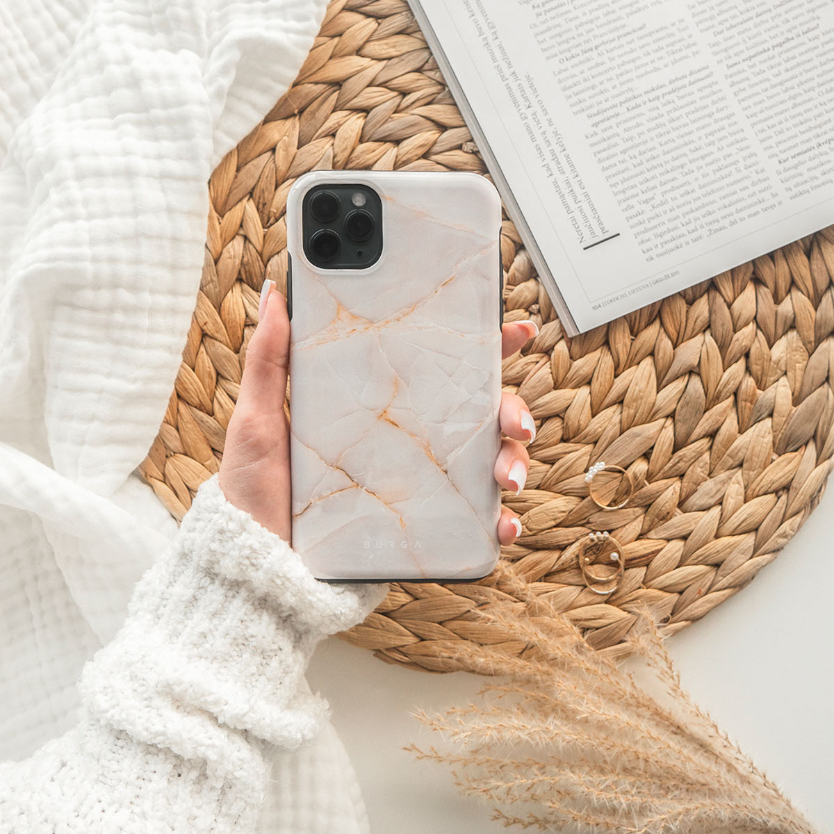 iPhone 16 Pro ケース, Vanilla Sand | BURGA