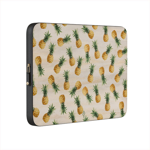 TR_01M_Laptop-Sleeve_13 TR_01M_Laptop-Sleeve_14 TR_01M_Laptop-Sleeve_16