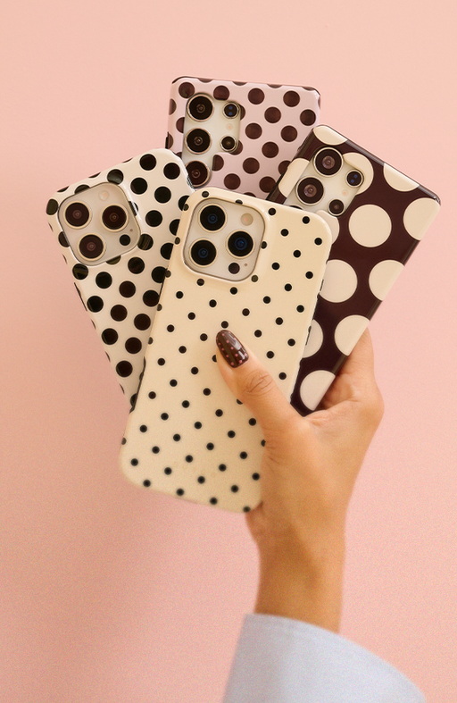 ⭐︎momo⭐︎BRUGA ホワイト、ブラック BURGA｜スタイリッシュな iPhone & Samsung Galaxy ケース＆カバー